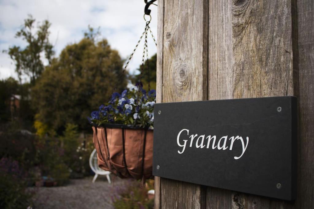 The Granary Barbrook Exterior foto